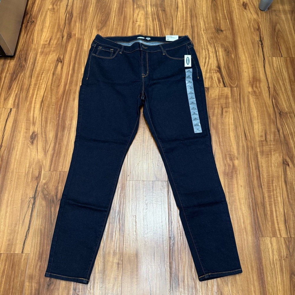 Old Navy Dark Wash Super Skinny Jeans NWT